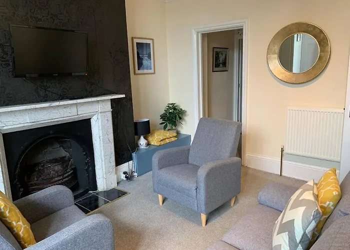 Scoresby's - 2-bedroom With Parking 아파트